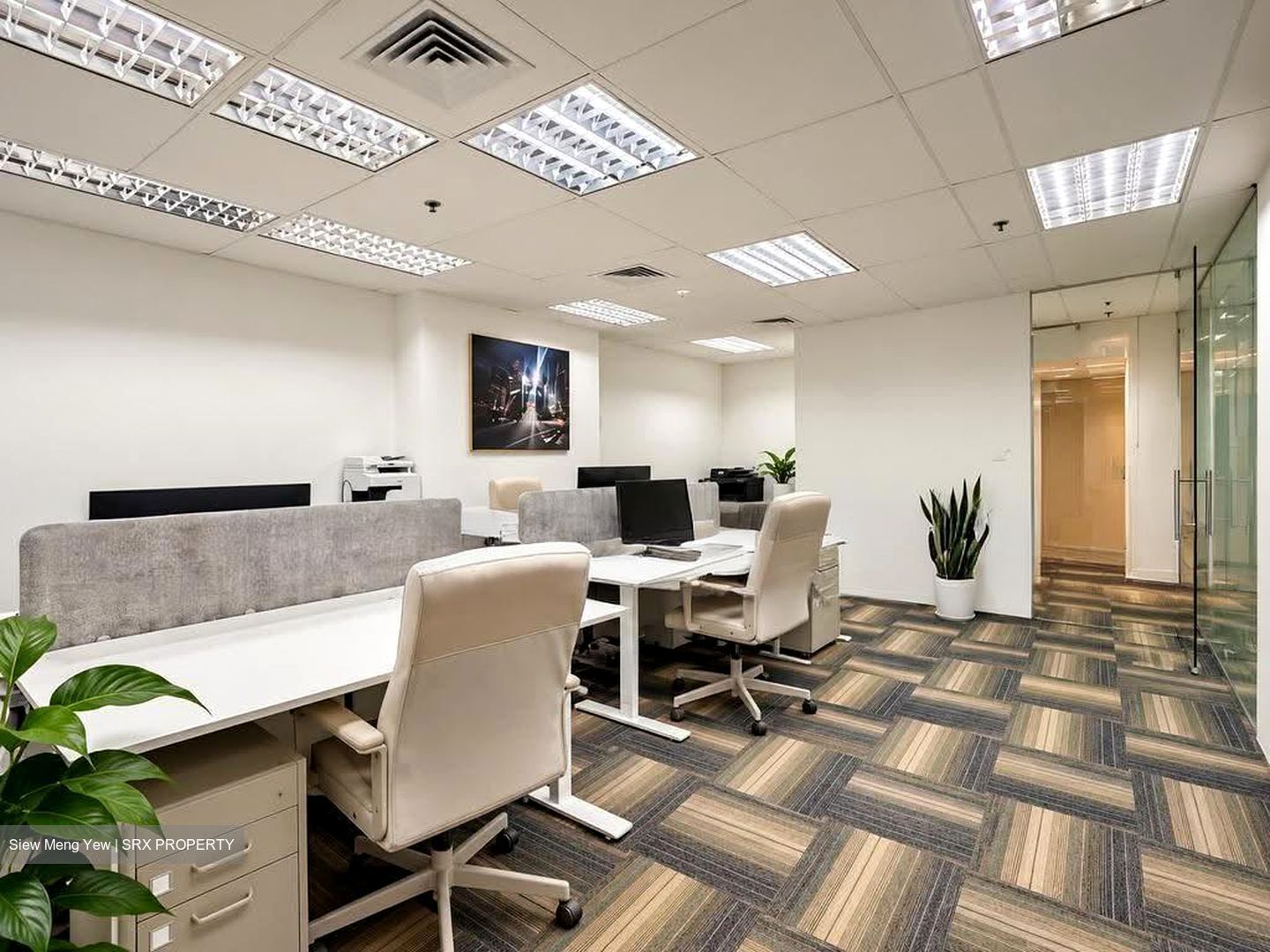 International Plaza (D2), Office #635437701